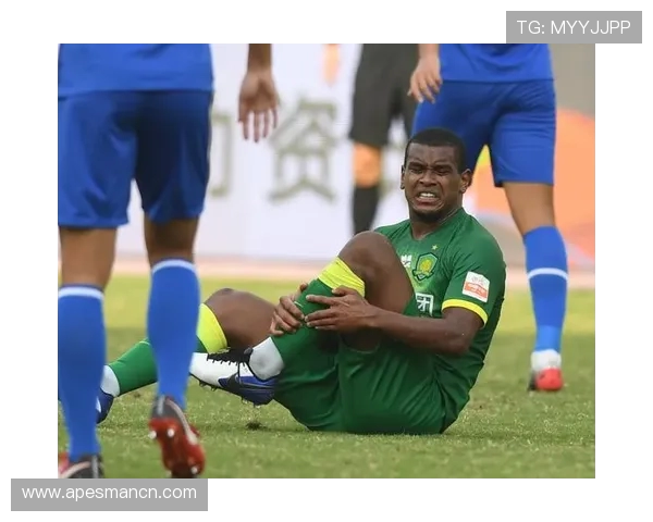 国安与石家庄永昌对决裁判表现引发热议球迷反响不一